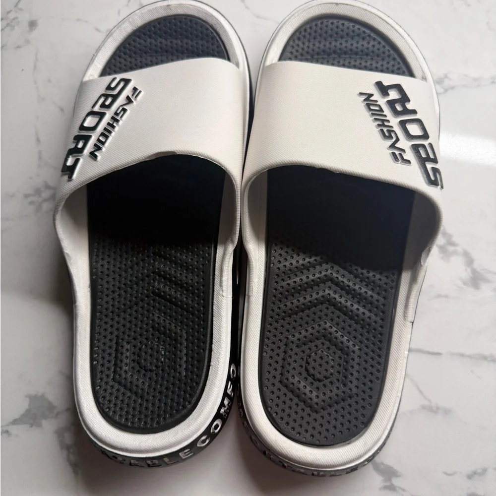 HoaloX Men's Casual Anti-Slip Open-Toed Sandals Size 42-43 NEW